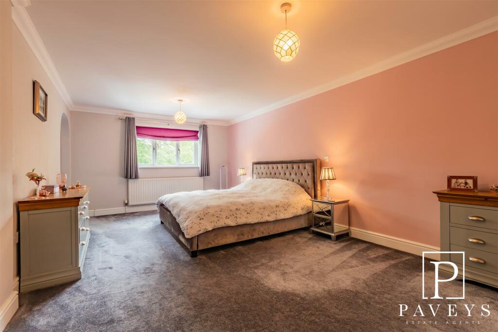Additional property image - Walton Road, Kirby-Le-Soken, Frinton-On-Sea