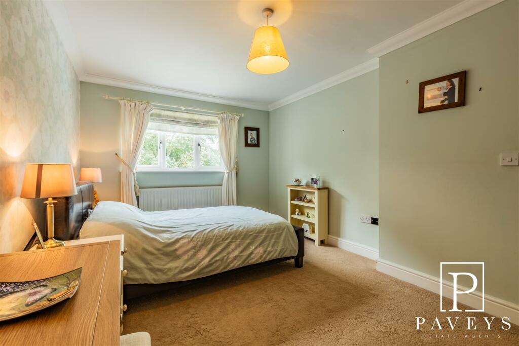 Additional property image - Walton Road, Kirby-Le-Soken, Frinton-On-Sea
