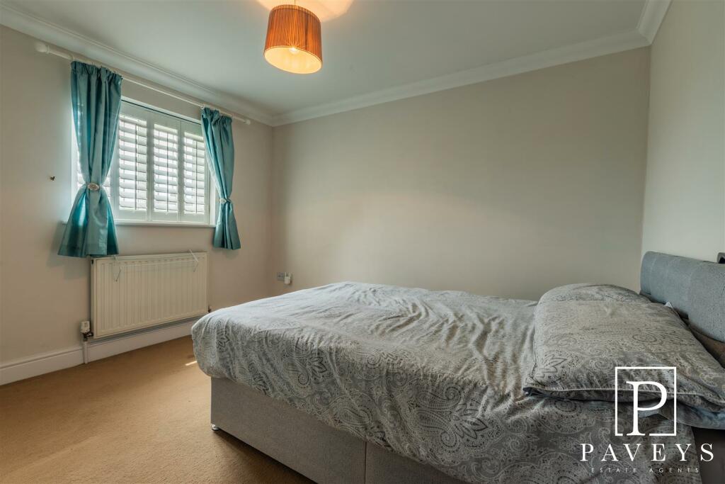 Additional property image - Walton Road, Kirby-Le-Soken, Frinton-On-Sea
