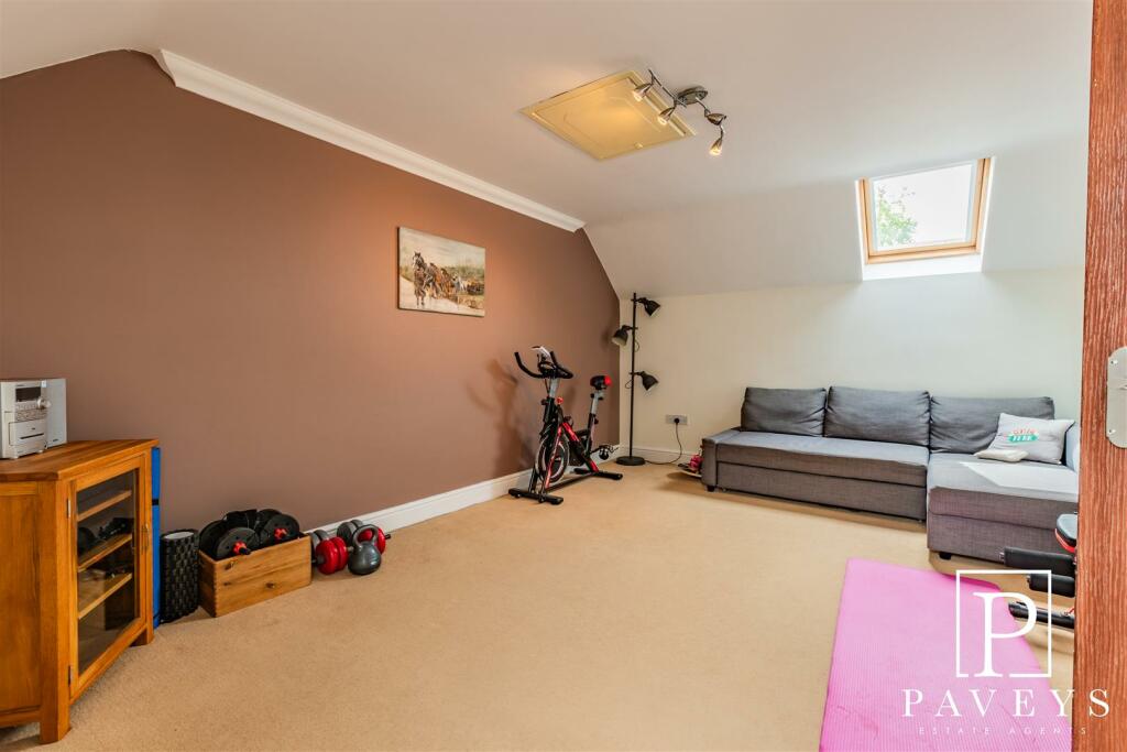 Additional property image - Walton Road, Kirby-Le-Soken, Frinton-On-Sea