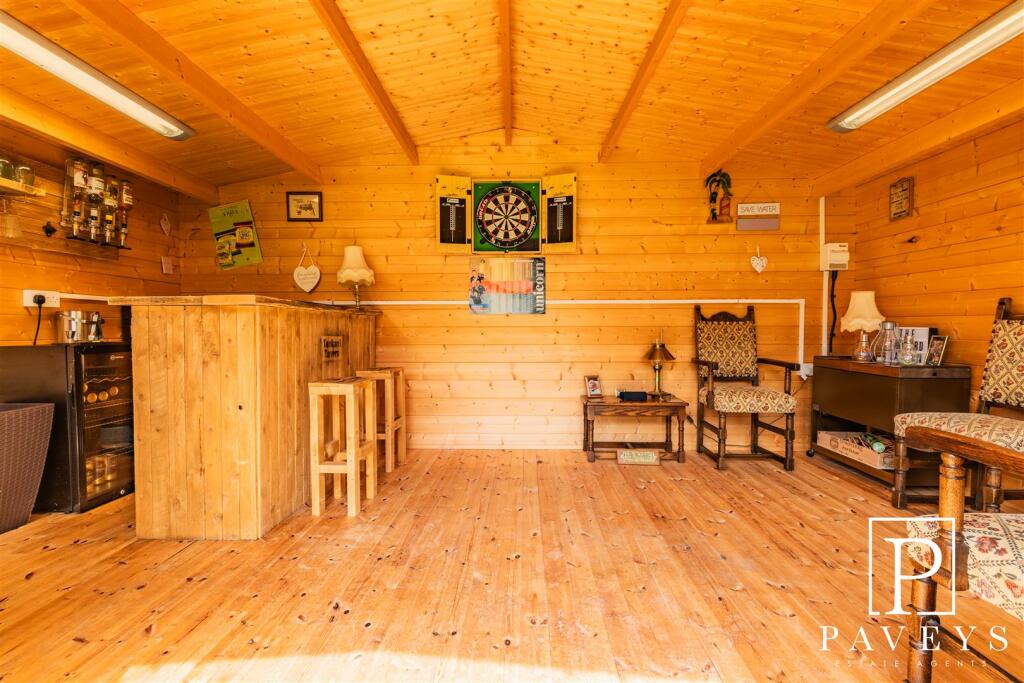 Additional property image - Walton Road, Kirby-Le-Soken, Frinton-On-Sea