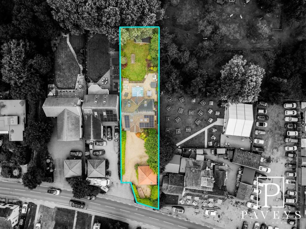 Additional property image - Walton Road, Kirby-Le-Soken, Frinton-On-Sea