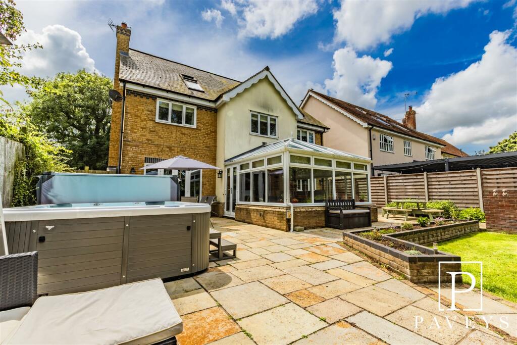 Additional property image - Walton Road, Kirby-Le-Soken, Frinton-On-Sea