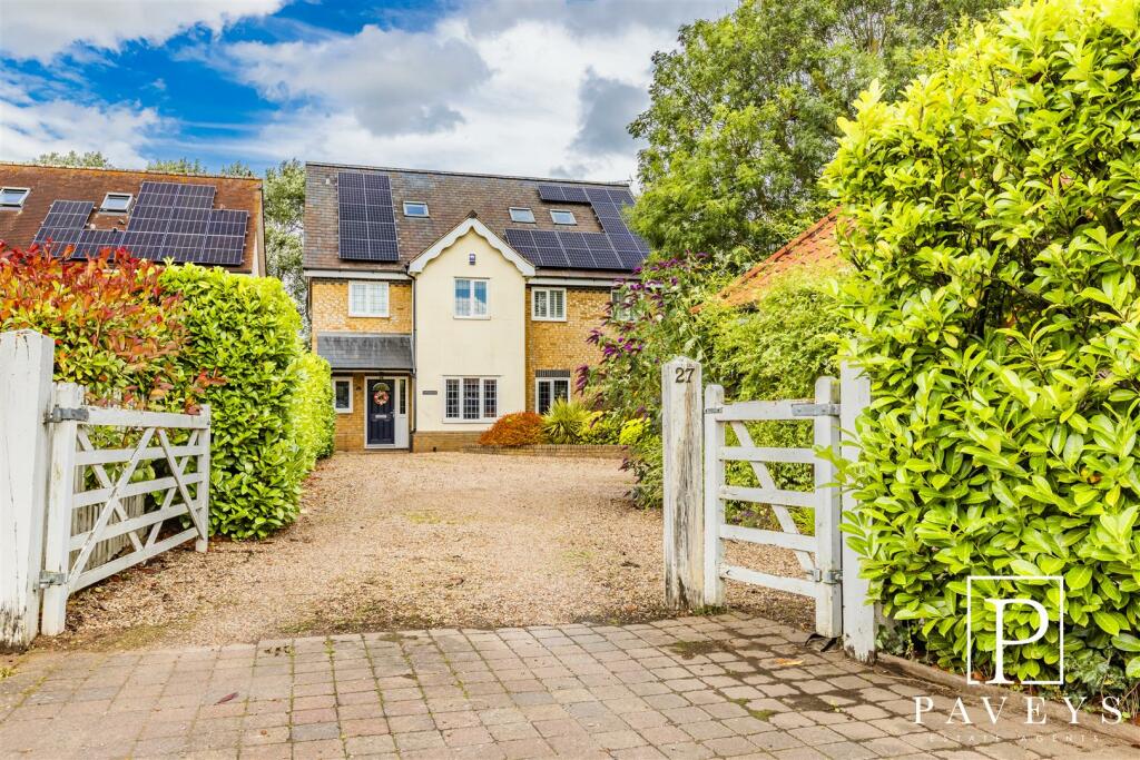 Additional property image - Walton Road, Kirby-Le-Soken, Frinton-On-Sea