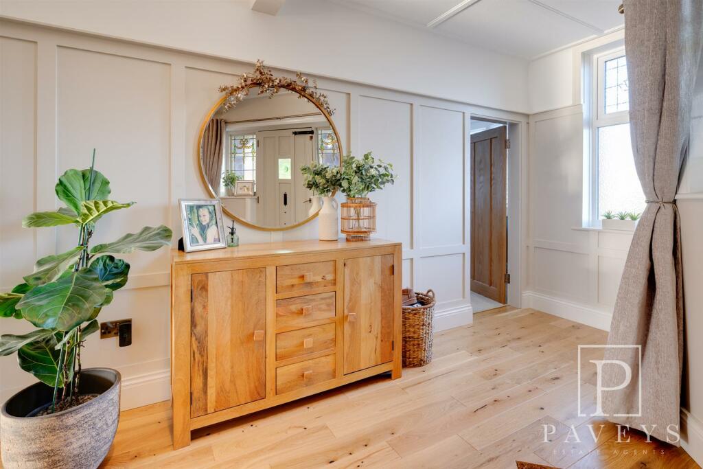 Additional property image - Holland Road, Clacton-On-Sea