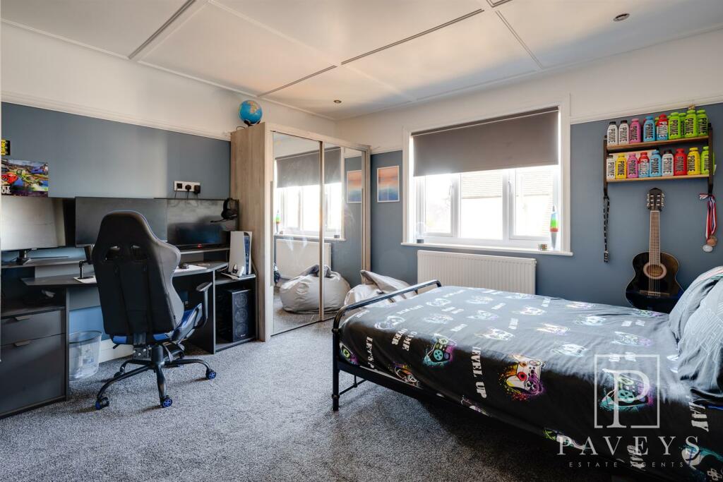 Additional property image - Holland Road, Clacton-On-Sea