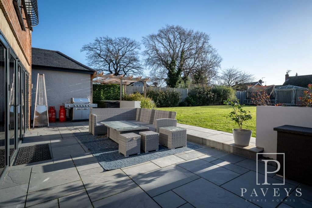 Additional property image - Holland Road, Clacton-On-Sea