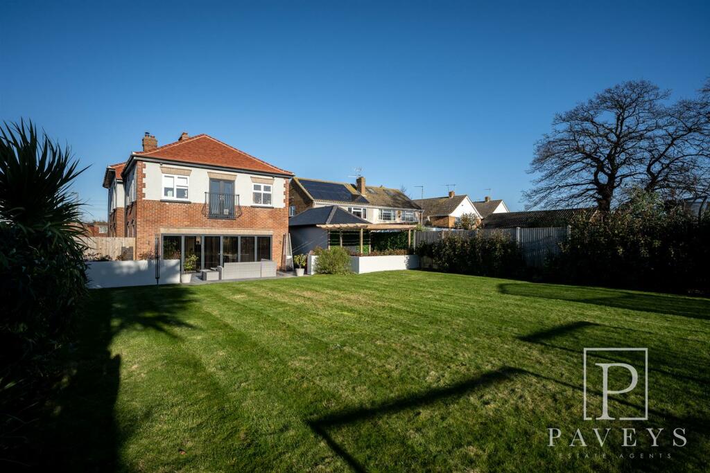 Additional property image - Holland Road, Clacton-On-Sea