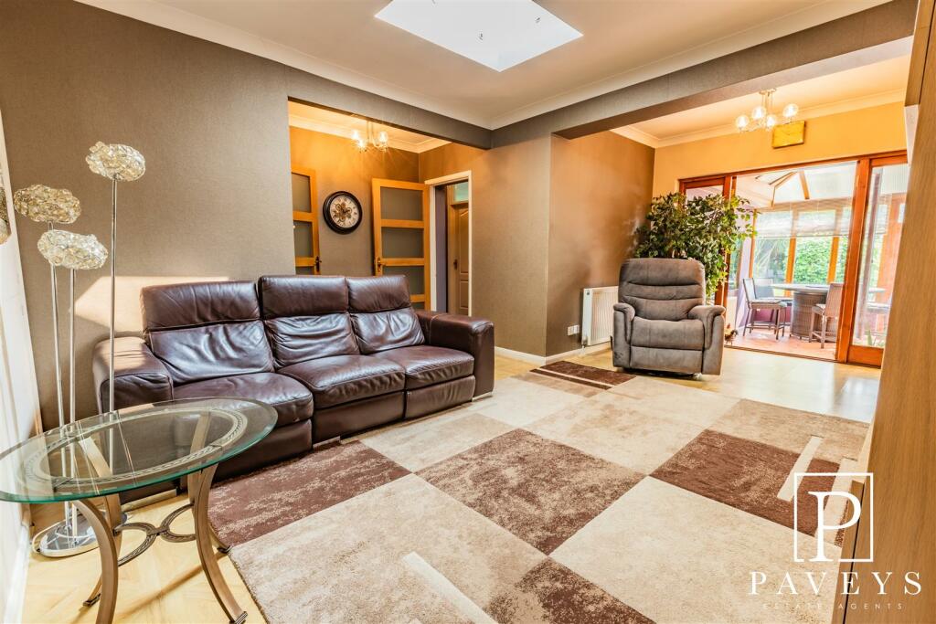 Additional property image - Thorpe Road, Kirby Cross, Frinton-On-Sea