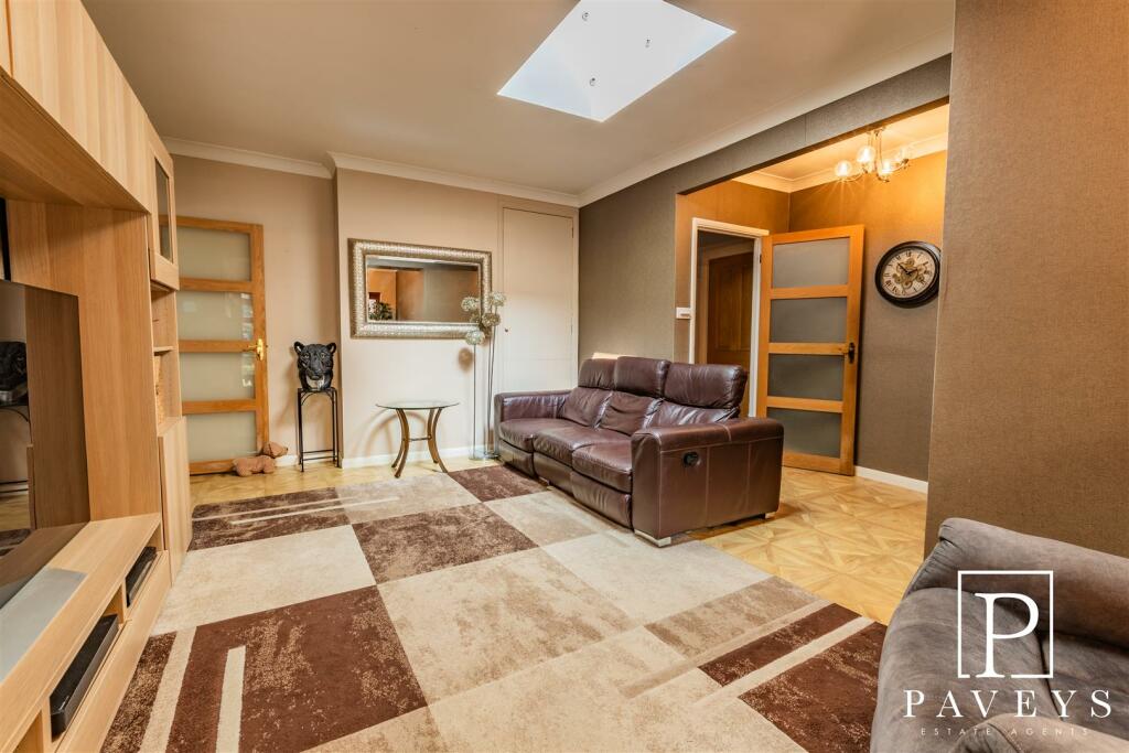 Additional property image - Thorpe Road, Kirby Cross, Frinton-On-Sea