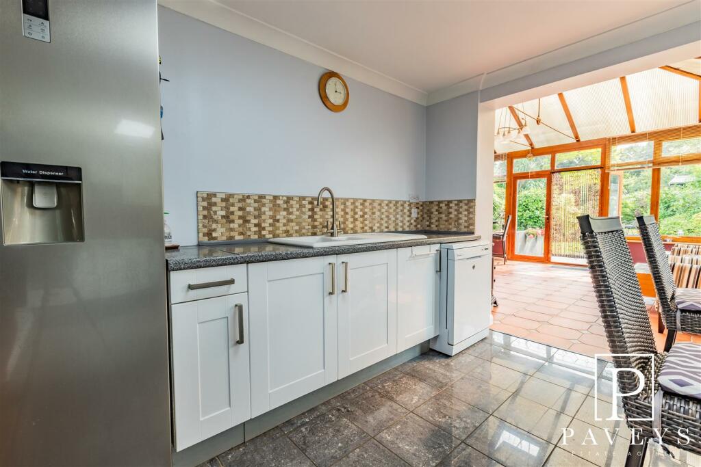 Additional property image - Thorpe Road, Kirby Cross, Frinton-On-Sea