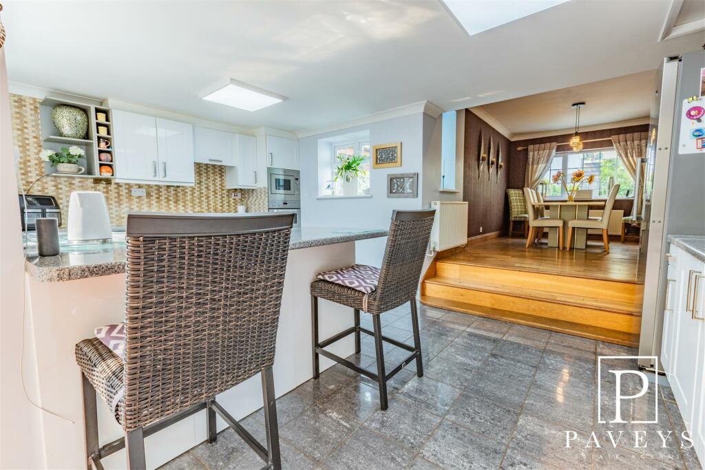 Additional property image - Thorpe Road, Kirby Cross, Frinton-On-Sea