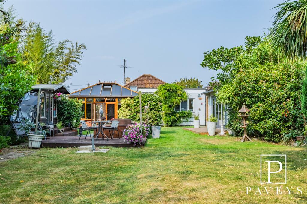 Additional property image - Thorpe Road, Kirby Cross, Frinton-On-Sea