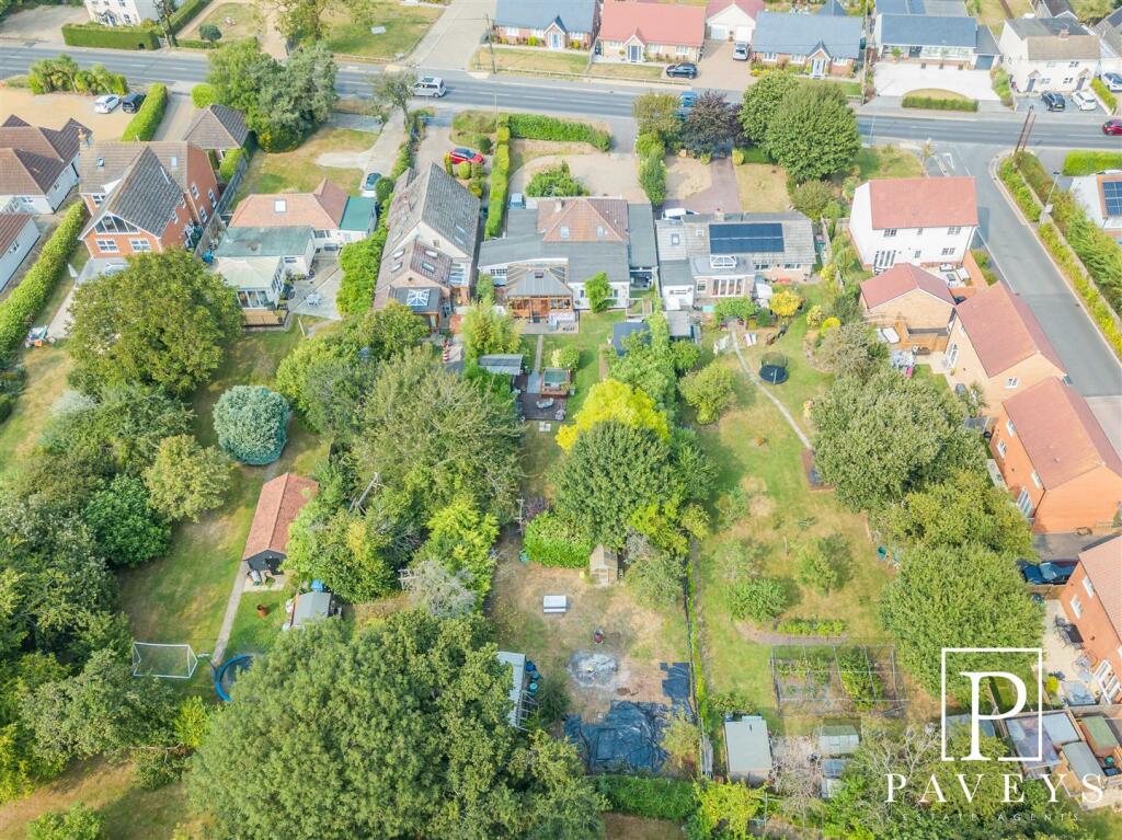 Additional property image - Thorpe Road, Kirby Cross, Frinton-On-Sea