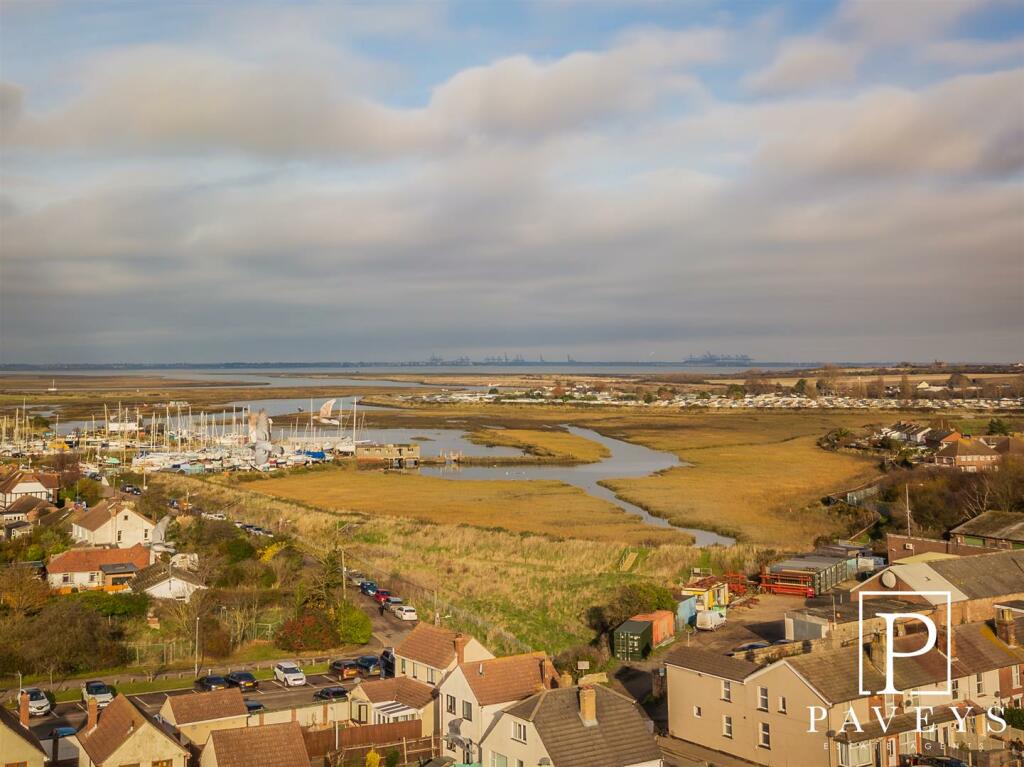 Additional property image - High Street, Walton On The Naze