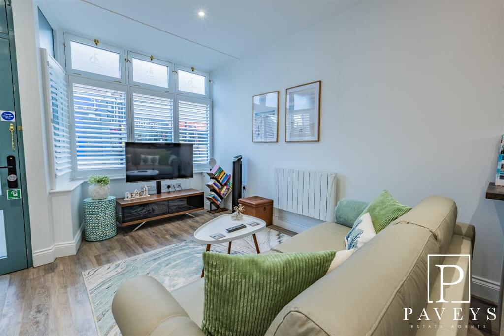 Additional property image - High Street, Walton On The Naze
