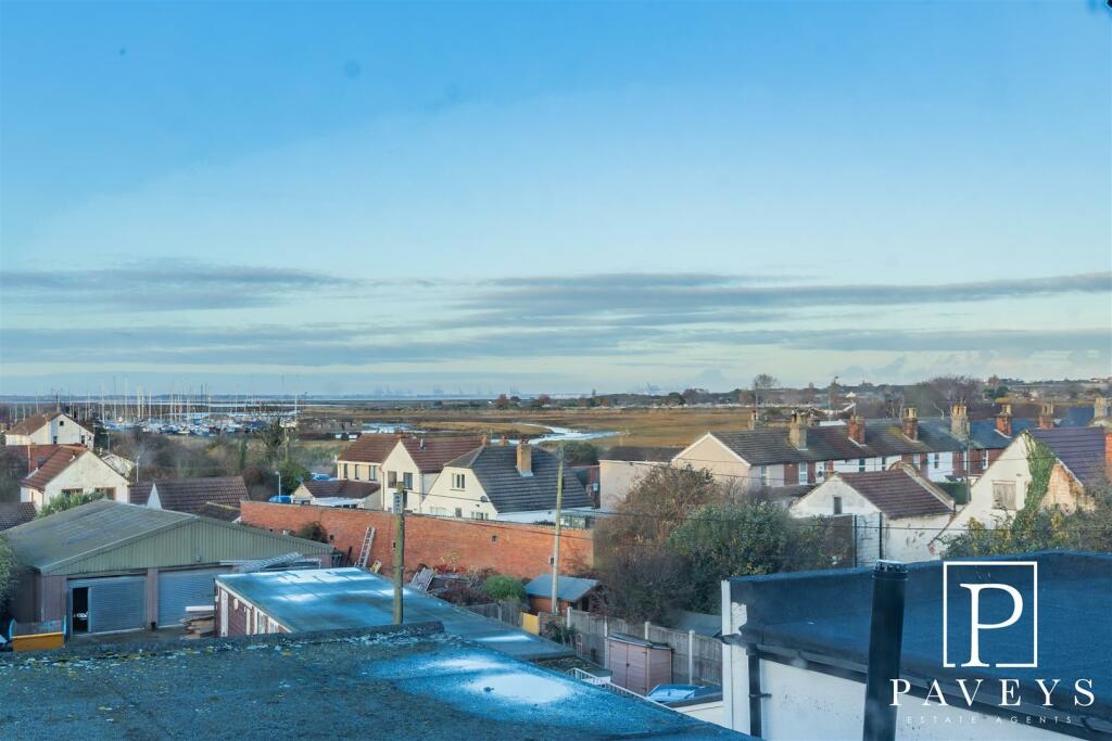 Additional property image - High Street, Walton On The Naze