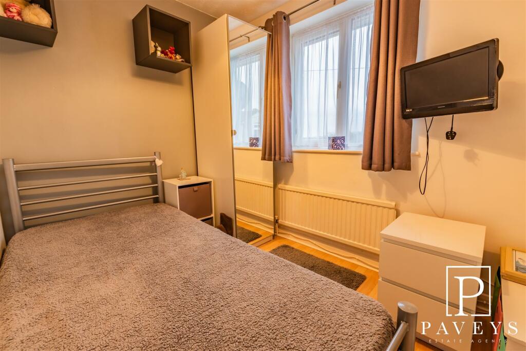 Additional property image - Mill Lane, Walton On The Naze