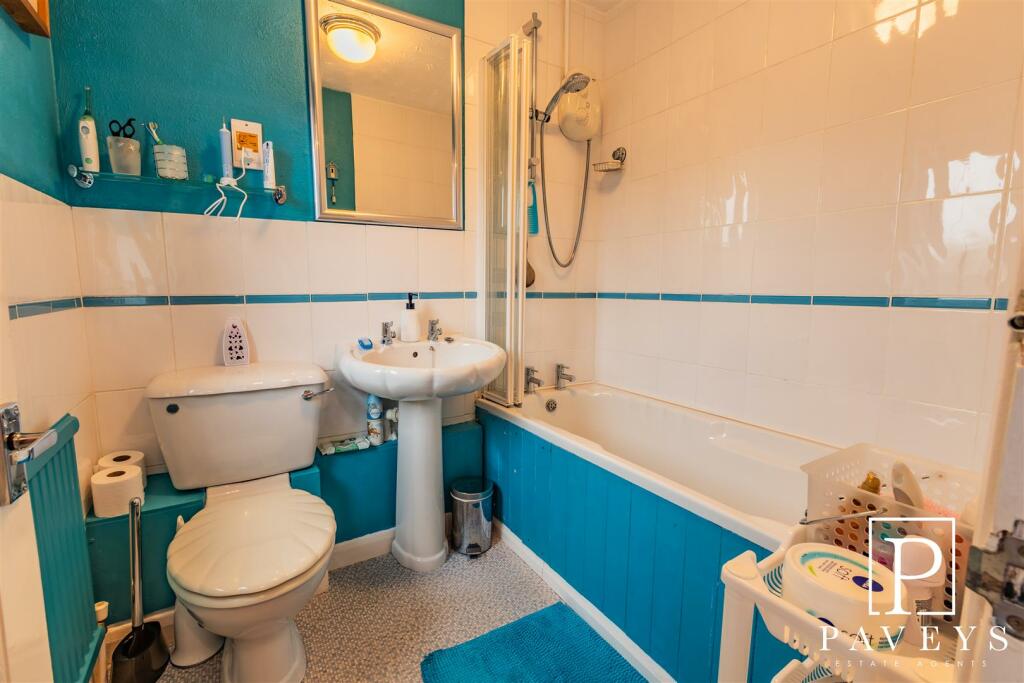 Additional property image - Mill Lane, Walton On The Naze