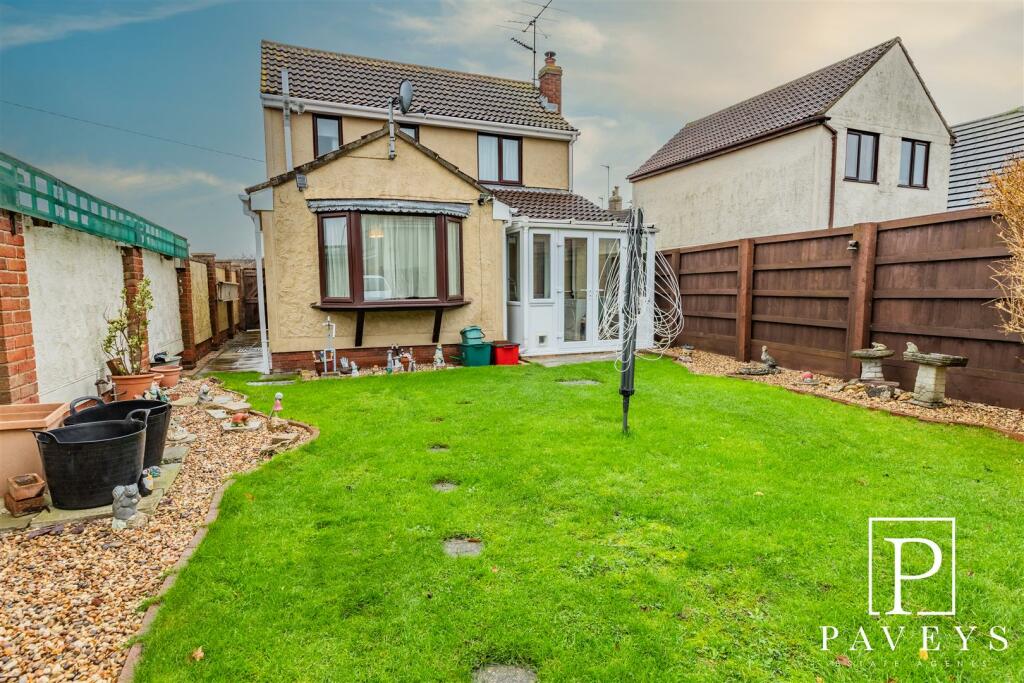Additional property image - Mill Lane, Walton On The Naze