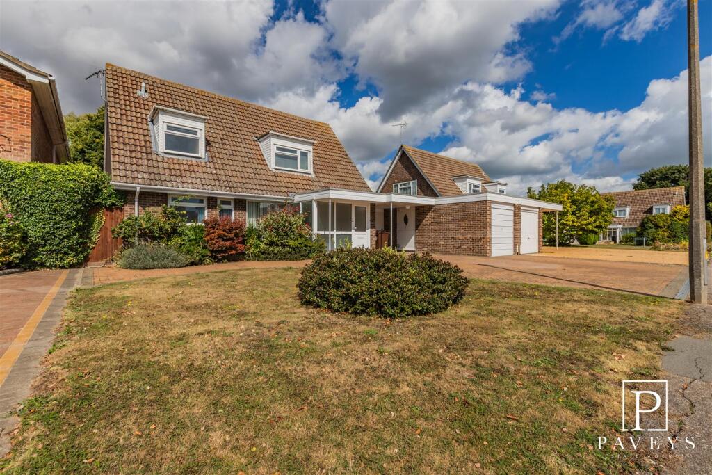 Main image of property: Baynards Crescent, Kirby Cross, Frinton-On-Sea
