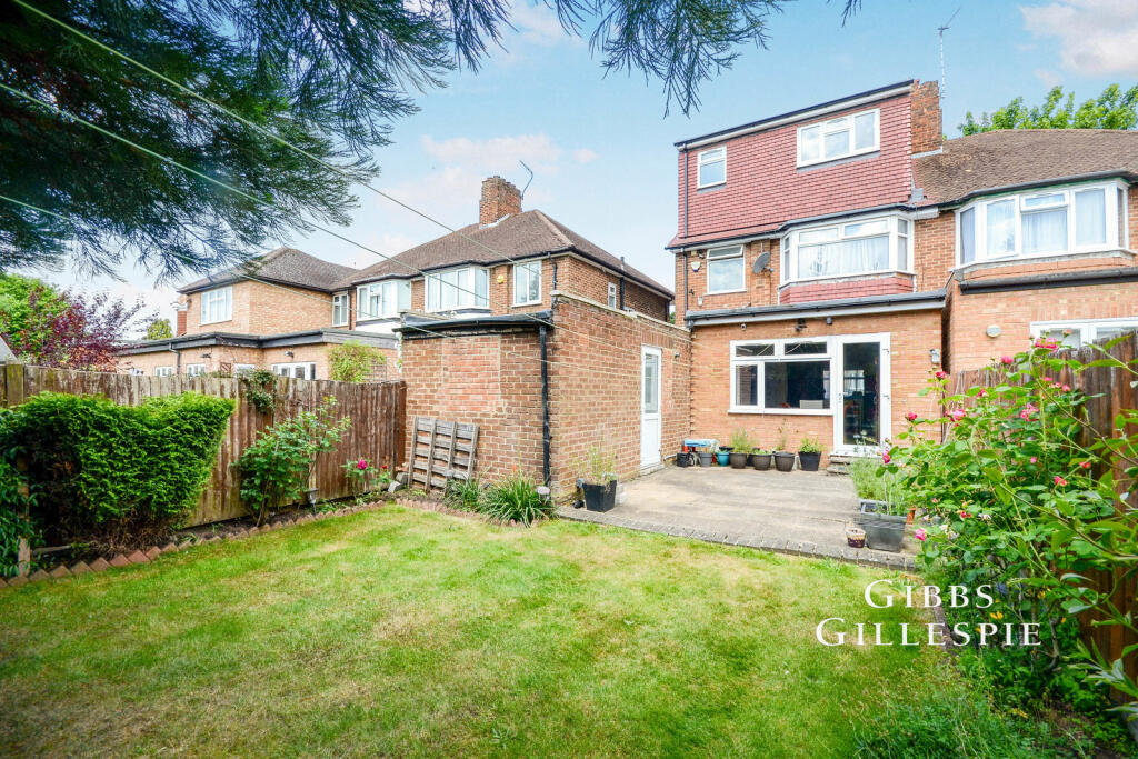 Main image of property: Wychwood Close, Edgware, HA8