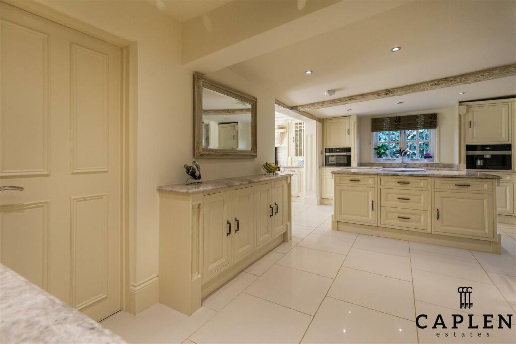 Additional property image - Fiddlers Hamlet