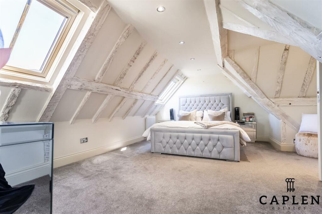Additional property image - Fiddlers Hamlet