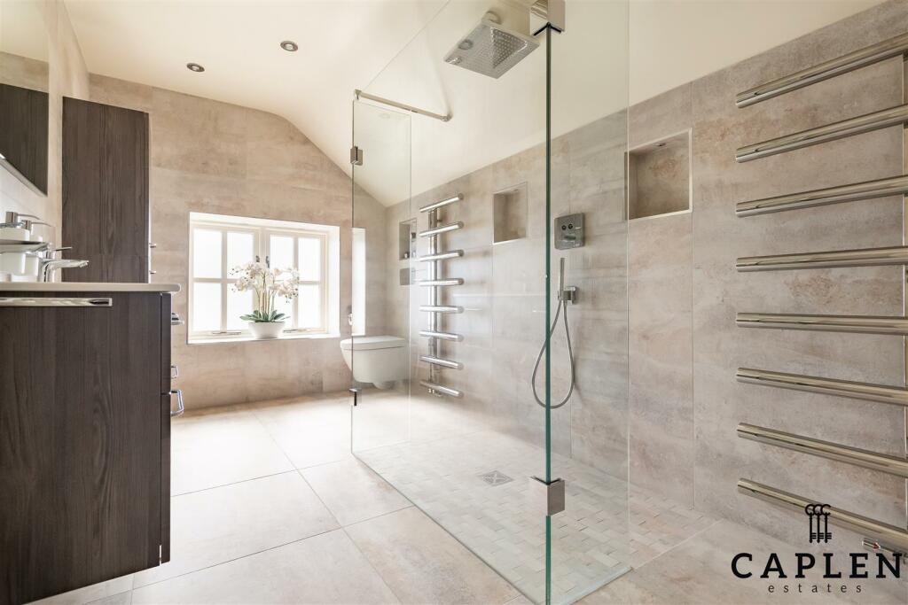 Additional property image - Fiddlers Hamlet