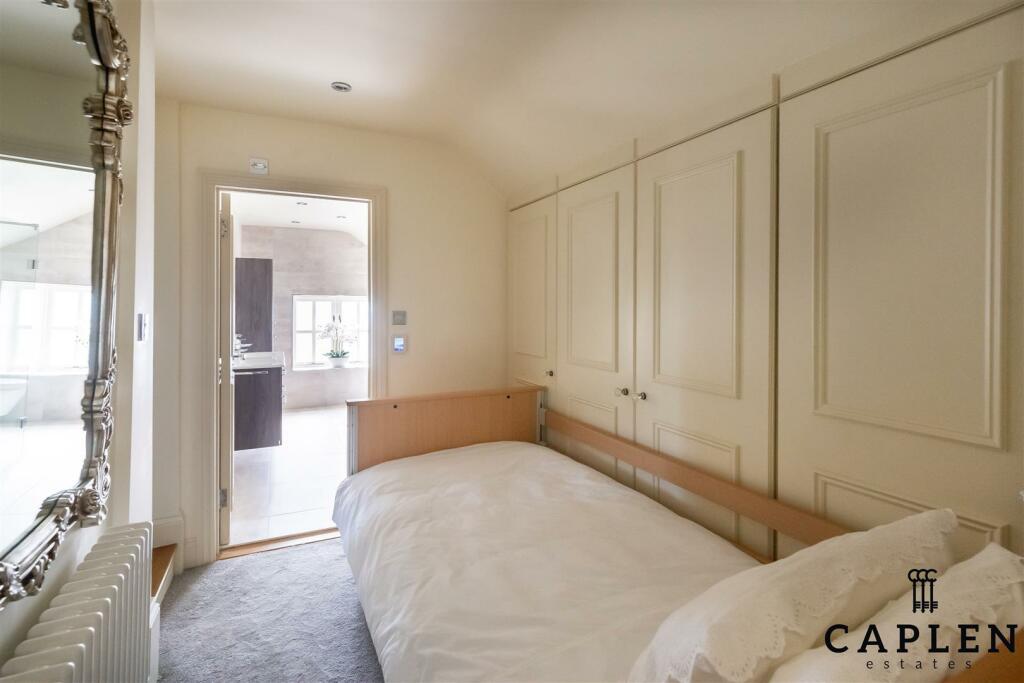 Additional property image - Fiddlers Hamlet