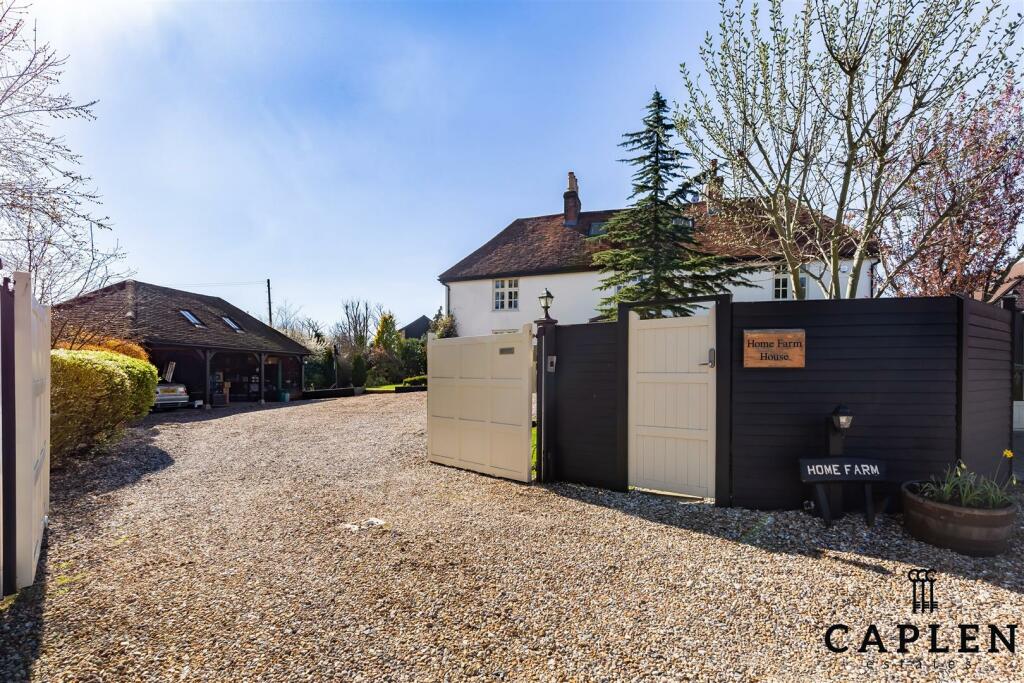 Additional property image - Fiddlers Hamlet