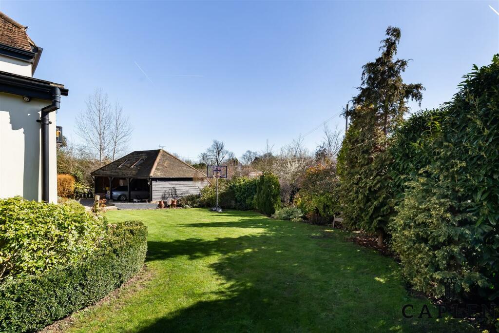 Additional property image - Fiddlers Hamlet