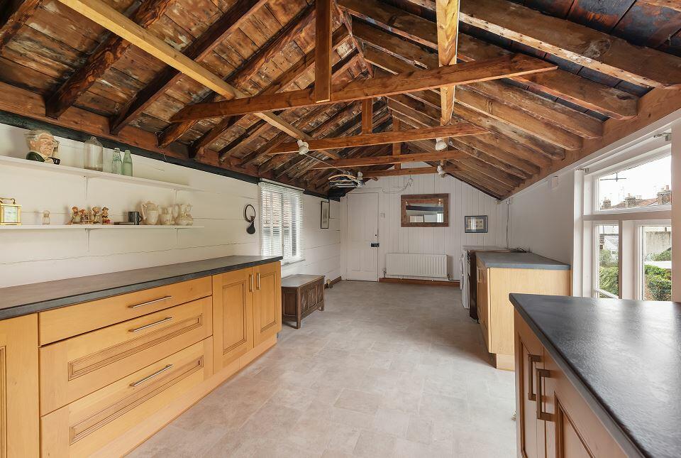Additional property image - 115-117 High Street, Whitstable