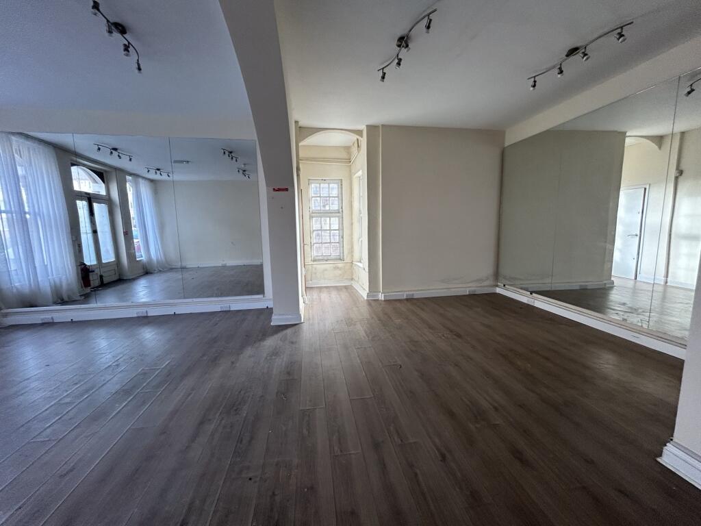 Additional property image - 176/176a High Street, Margate
