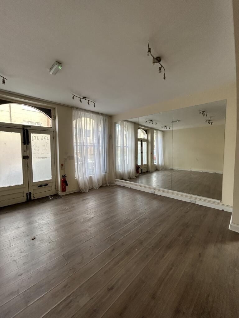 Additional property image - 176/176a High Street, Margate