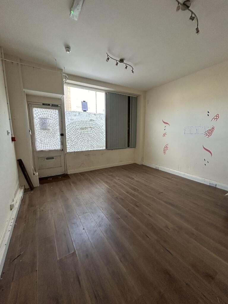 Additional property image - 176/176a High Street, Margate