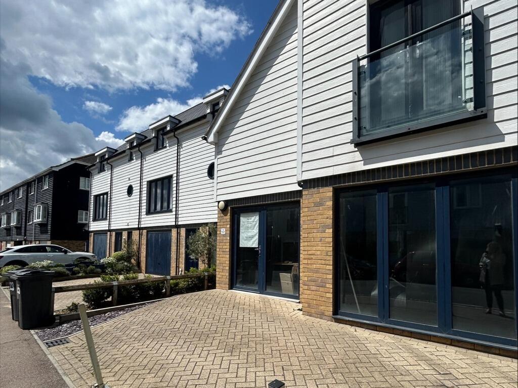 Main image of property: 12 Diamond Road, Whitstable, Kent, CT5 1LZ