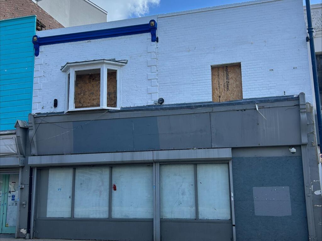 Main image of property: 27-31 High Street, Whitstable, Kent, CT5 1AP