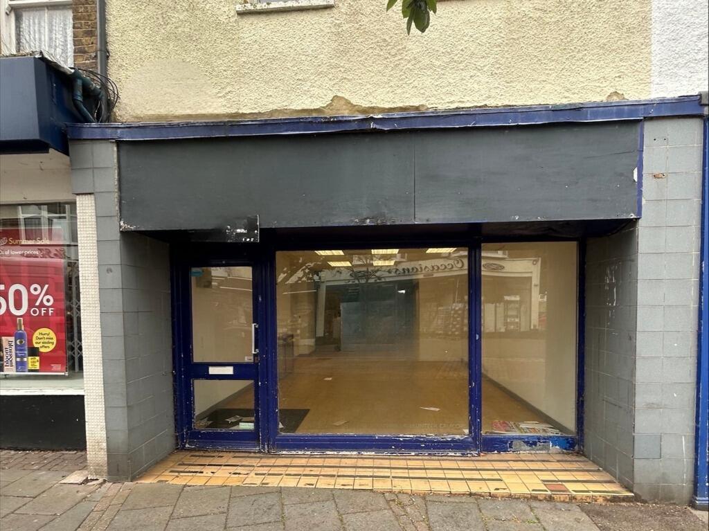 Main image of property: 112 Mortimer Street, Herne Bay, Kent, CT6 5EB