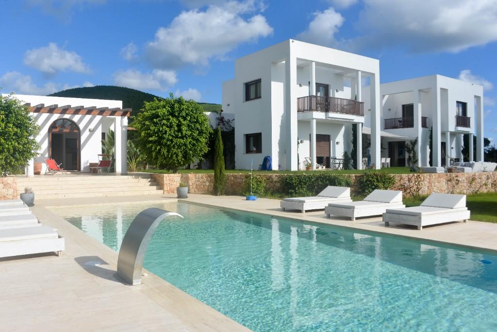 6 bedroom villa for sale in San Carlos, Balearic Islands, Spain