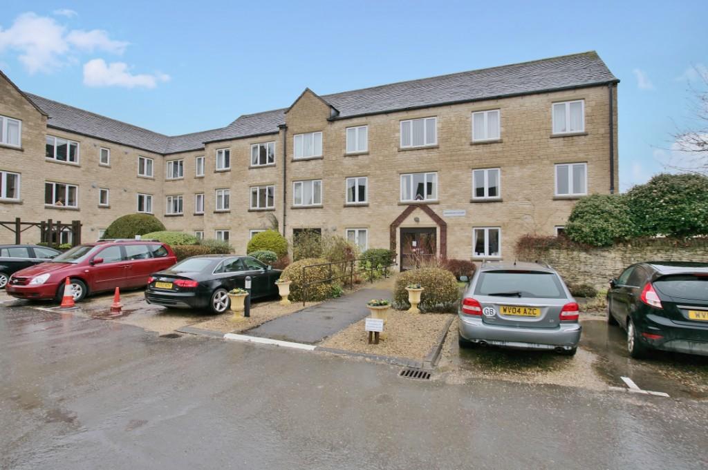 2 bedroom flat for sale in St. Marys Mead, Witney, Oxfordshire, OX28