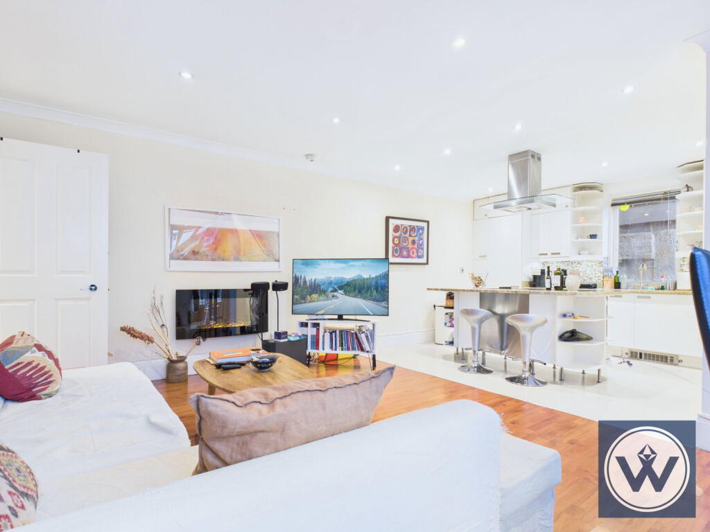 Main image of property: Moscow Road, London, W2 4AF