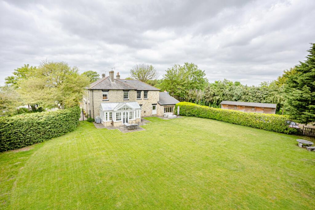 Additional property image - Gaunts End, Elsenham, Bishop's Stortford, Essex, CM22