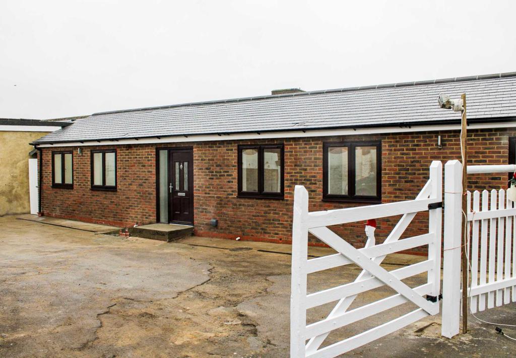 2 bedroom bungalow for sale in Spital Road, Lewes, BN7