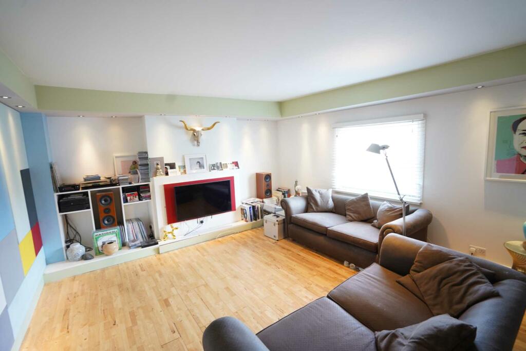 Additional property image - Southover High Street, Lewes