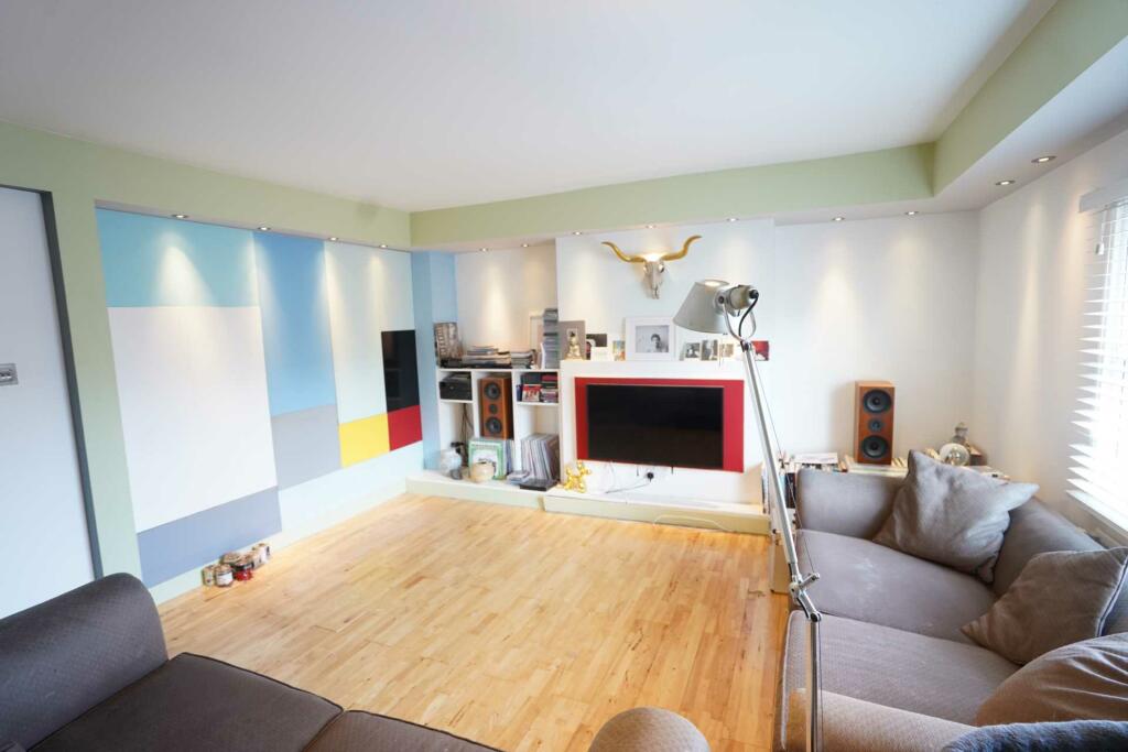 Additional property image - Southover High Street, Lewes