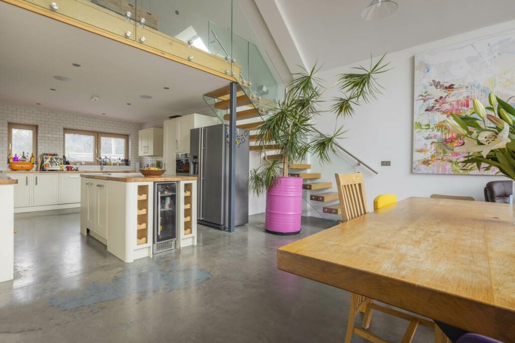 Additional property image - Ashcombe Lane, Kingston