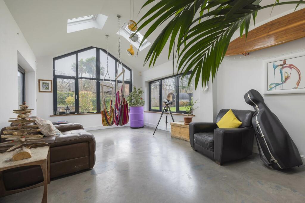 Additional property image - Ashcombe Lane, Kingston