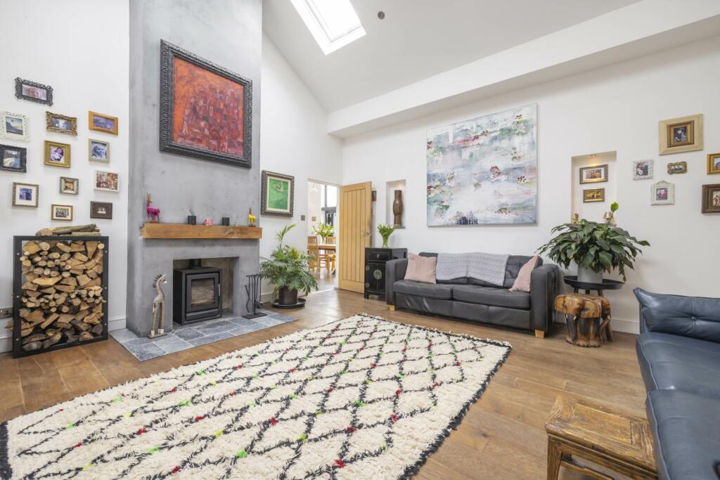 Additional property image - Ashcombe Lane, Kingston