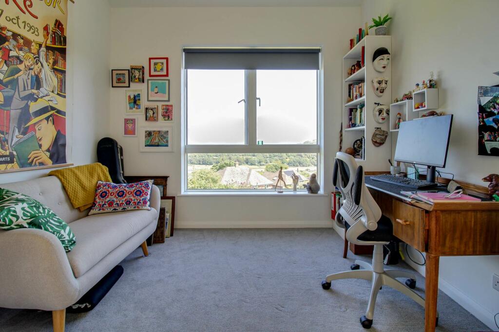 Additional property image - Gundreda Road, East Sussex